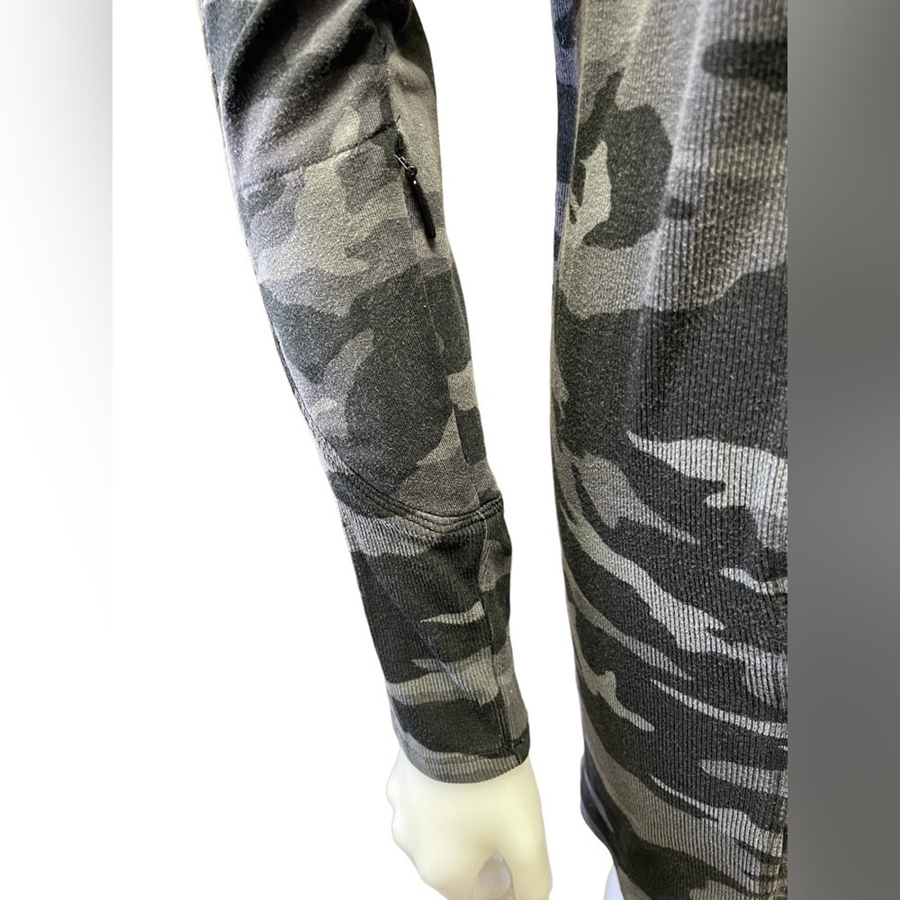 Athleta Camo Balance Dress Size XS - Picture 7 of 12
